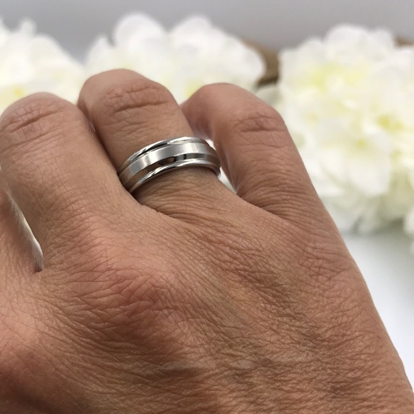TRITON MEN’S WEDDING RING STAINLESS STEEL - Picture 1 of 6
